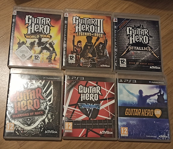 PS3 Guitar Hero pelejä