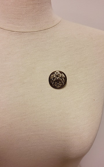 Kalevala Koru Helsinki solki pronssia 27mm 4g
