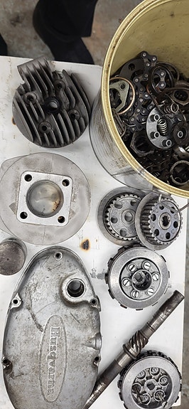 Husqvarna munamoottorin osia