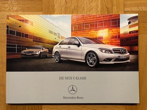 Esite Mercedes C-sarja W204 2007 101 sivua