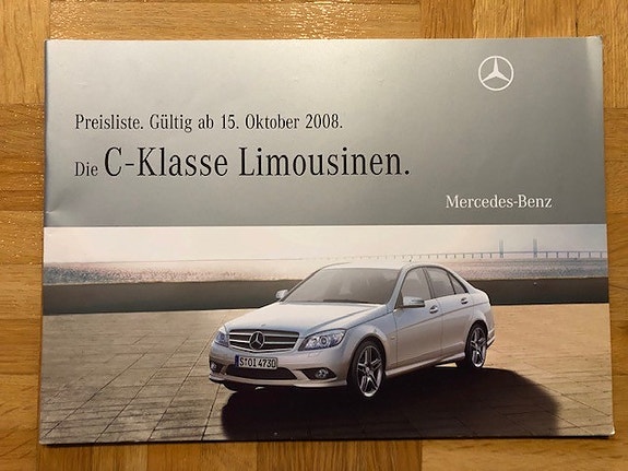 Hinnasto ja lisävarusteet Mercedes W204 C-sarja 2008 Esite