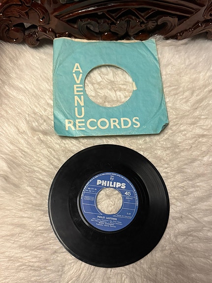 Irwin Goodman vinyylilevy  7” Puolet lautoihin&Kaksi nuorta kovanaamaa