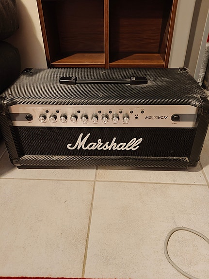 Marshall MG100HCFX kitaravahvistin