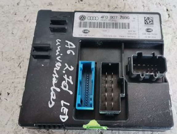 Audi A6 S6 C6 4F Valomoduuli LCM 4F0907289G