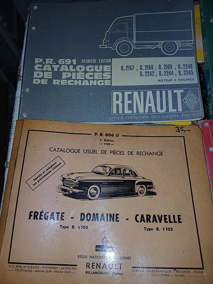 Renault varaosakirjat