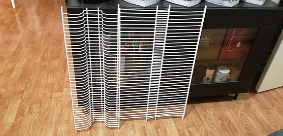 Pisla astiakaapin lautashylly ja 2x tasohylly 765mm valkoinen