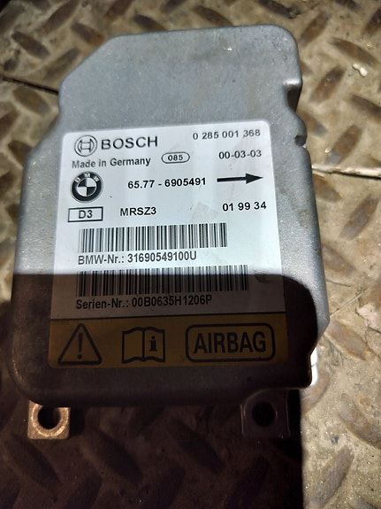 Bmw airbag boksi