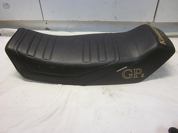 Kawasaki gpz 550 500 giuliari satula