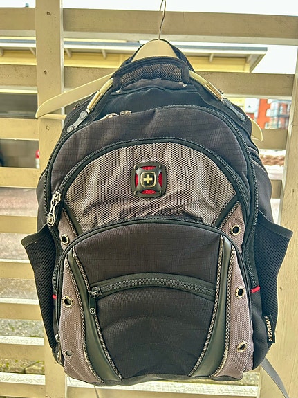 Product image 1 of 6