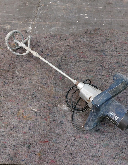 Vuokrataan, laastisekoitin