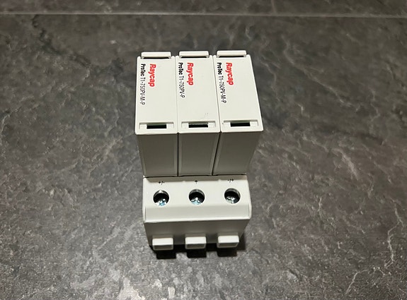 Product image 1 of 4