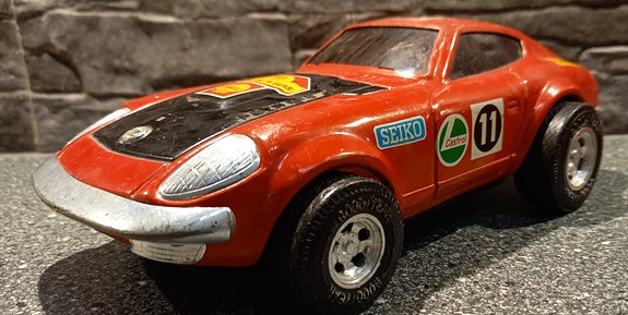 Datsun 240Z Peltilelu "Tin toy"