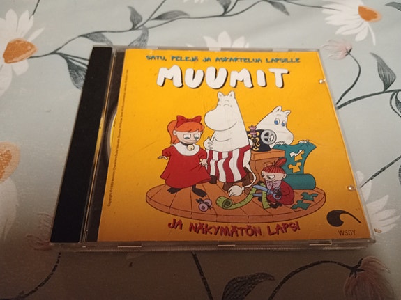 Muumit CD, Satuja, Pelejä ja Askartelua Lapsille