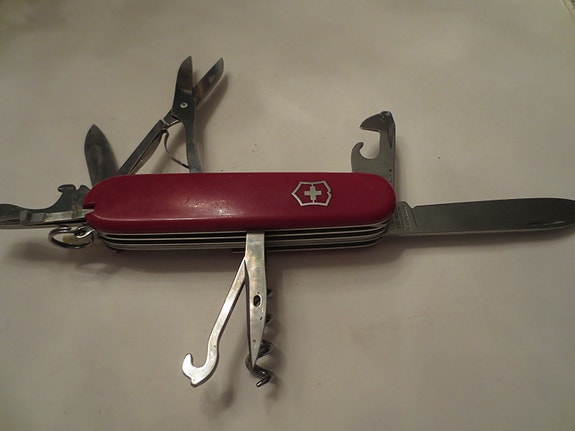 Monitoimityökalu Victorinox