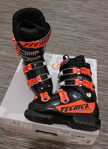 Product image 1 of 6