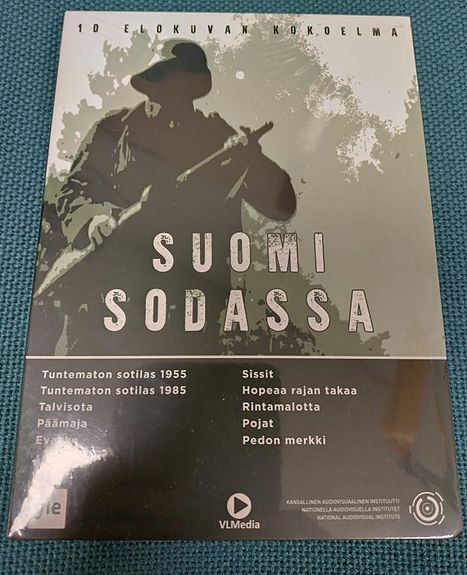 SUOMI SODASSA (sis. 10-elokuvaa) uusi