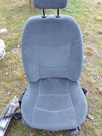 Renault Laguna II kuljettajan istuin / istuimet / etupenkit / penkki expression
