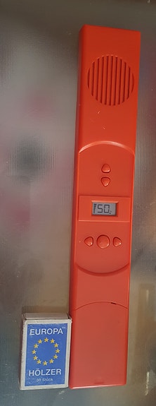 50 kpl kotimaista musiikkia soitin