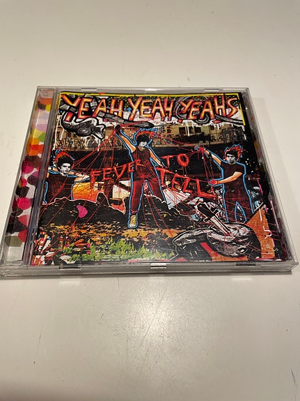 Yeah yeah yeahs fever to tell cd-levy