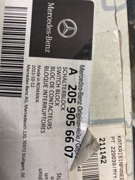 Mercedes Benz C Switch panel