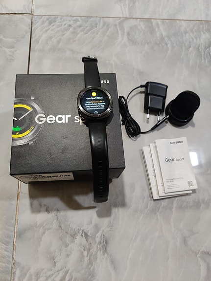 Samsung Gear sport älykello
