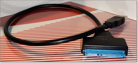 2.5 SATA - USB 3.0 7+15pin kovalevyn sovitin