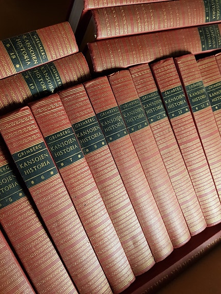 Kansojen historia  Grimberg. 1-22.