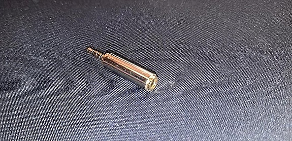 2.5mm uros - 3.5mm naaras Audio Adapteri