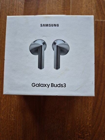 Samsung buds 3
