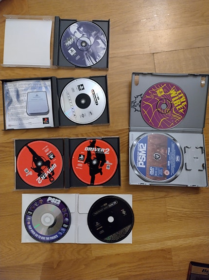 Playstation pelejä