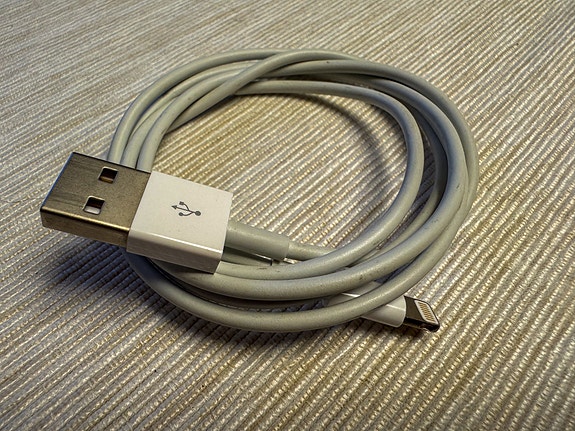 Apple USB-A/Lightning kaapeli 1m (MUQW3)