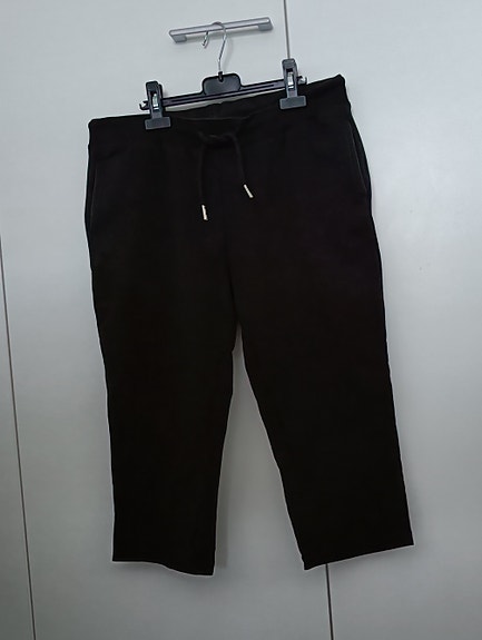 Future Sport capri shortsit