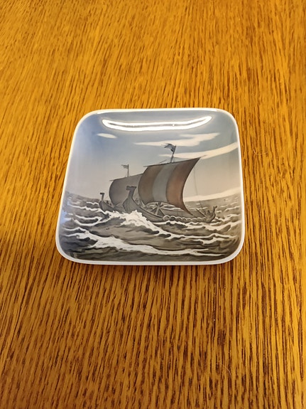 Royal Copenhagen pieni lautanen