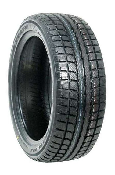 Uudet Maxtrek 205/45R17 kitkarenkaat rahteineen