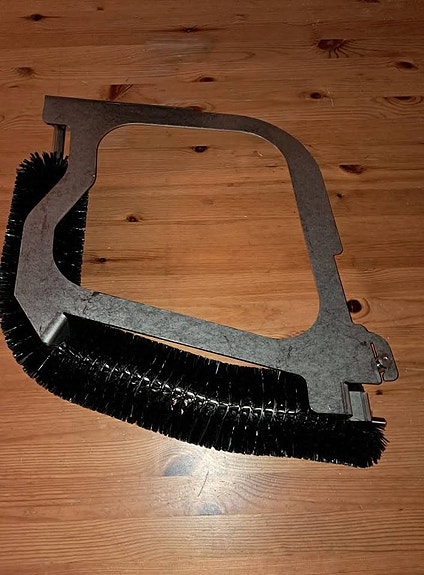 Product image 1 of 2
