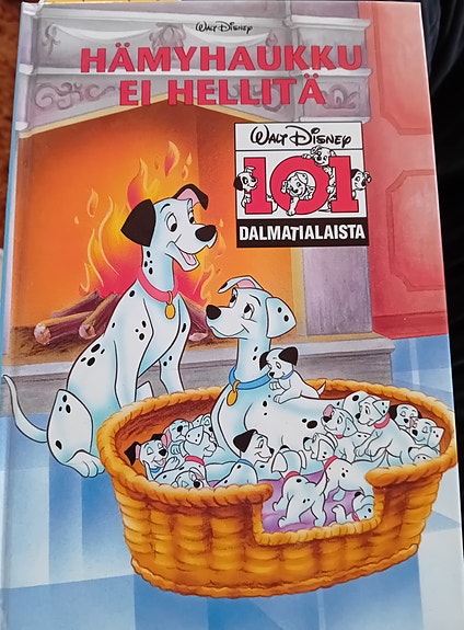 2 kpl Lasten satukirjoja. 101 Dalmatialaista ja Vinha veneretki, Walt Disney