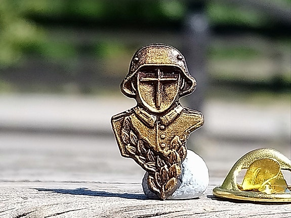 Product image 2 of 9