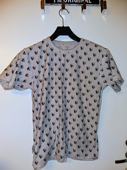 152/158 Pääkallo paita