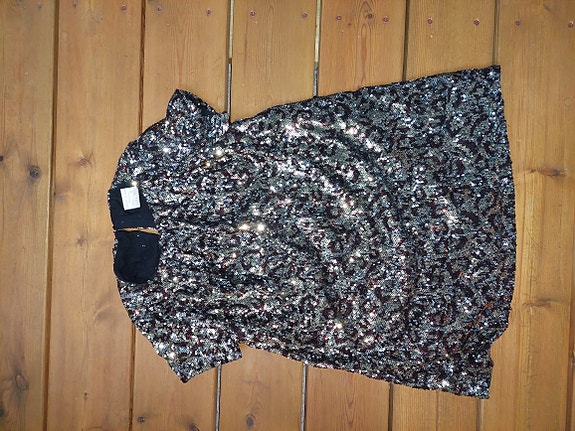 Juhlamekko Zara, koko 110
