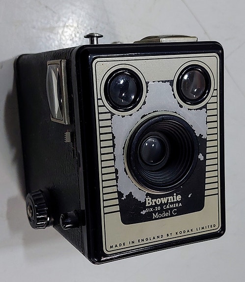 Brownie six-20 Cameron Model C