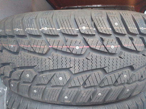 225/60r17 nastarenkaat