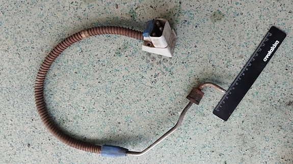 Calix lohkolämmitin elementtijohtoineen, Wanha vintage
