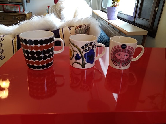 Product image 1 of 3