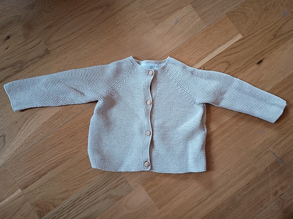 Zara neuletakki 74cm