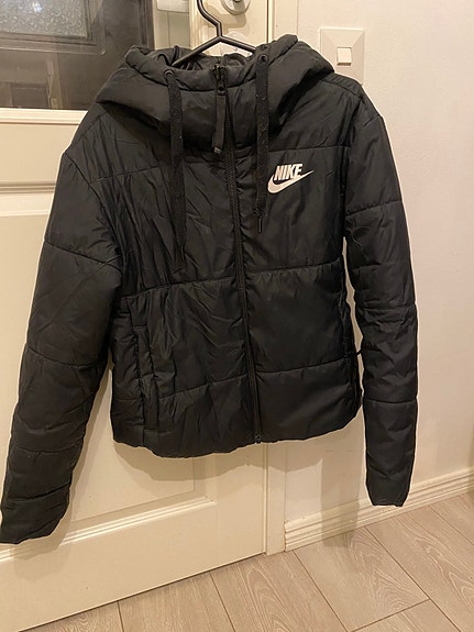 Nike takki