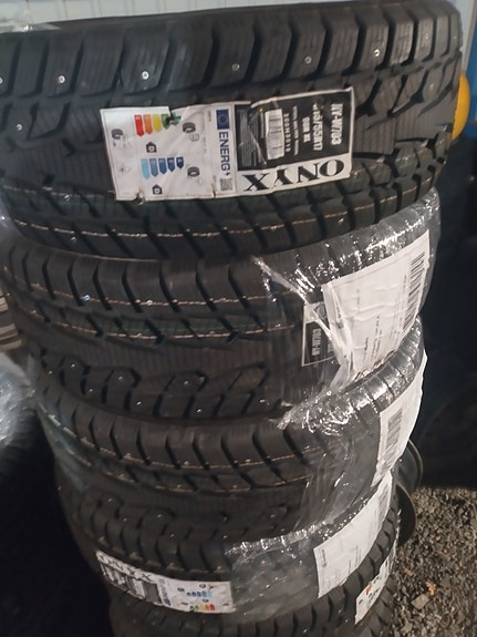 215/55 r17 nastarenkaat