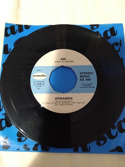Ami Aspelund 7" Apinamies/Bumerangi