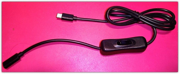USB C -jatkokaapeli ONOFF-kytkimellä  /1 metri