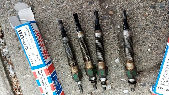 Mitsubishi Pajero käytetyt hehkutulpat