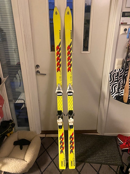 Völkl Renntiger Retro Laskettelusukset 185 cm